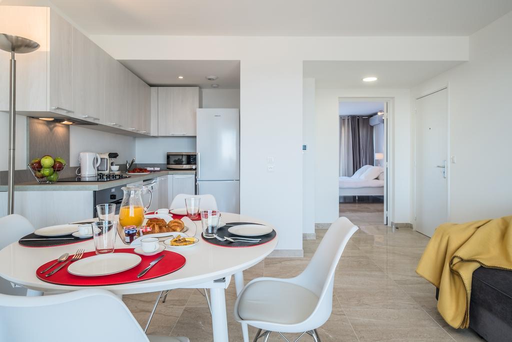 Cannes Marina Appart Hotel Mandelieu ภายนอก รูปภาพ